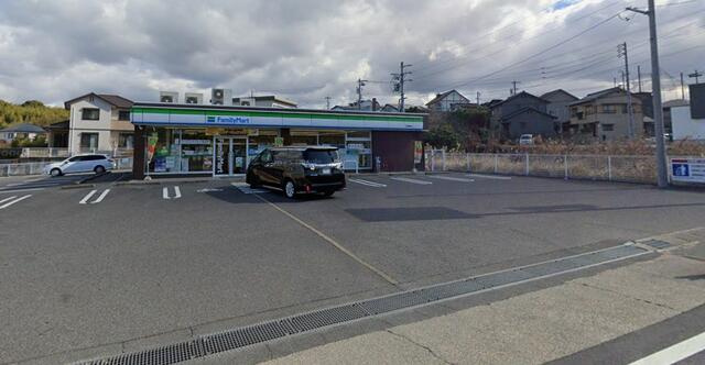 日進市岩藤町一ノ井の売地の周辺|ファミリーマート日…まで1840m