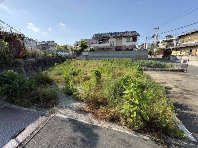 屋敷町更地の周辺