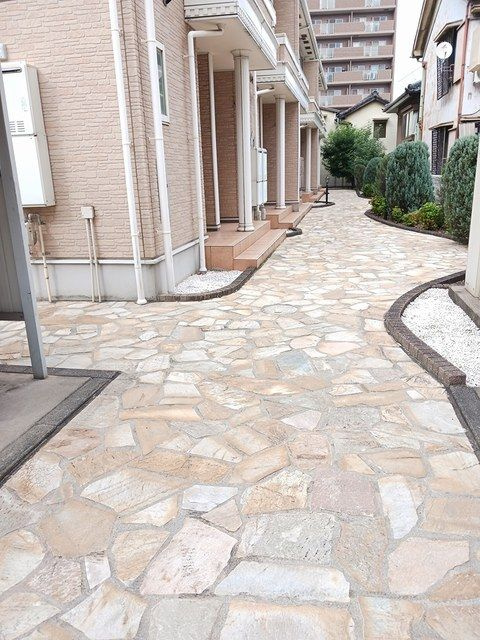 アン・サンクセットのエントランス