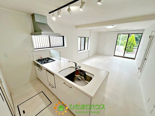 古河市牧野地　中古一戸建てのキッチン