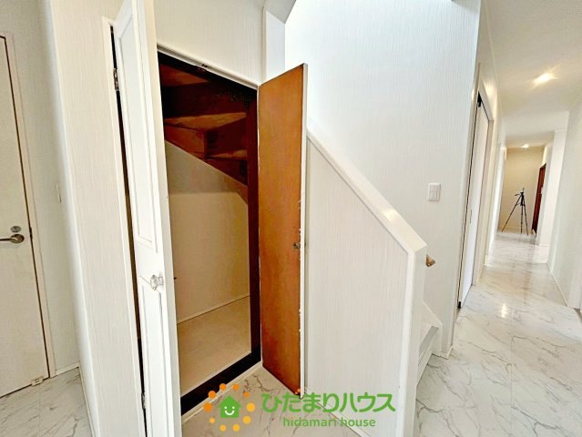 古河市牧野地　中古一戸建ての収納