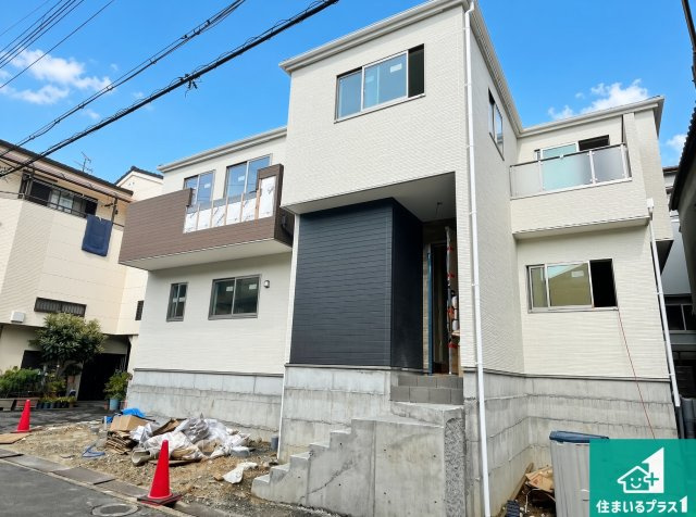 枚方市藤阪元町　第2期　新築一戸建ての外観|現在の進捗状況です！順調に作業進行中、完成が待ち遠しいです！詳細の間取り等、お気軽にお問い合わせください！