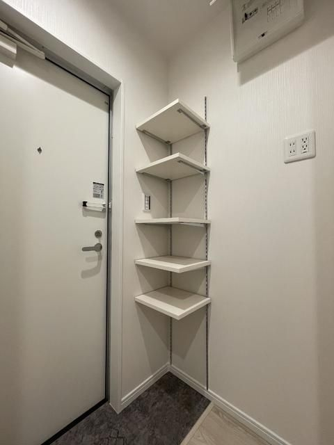オーロ金町の玄関