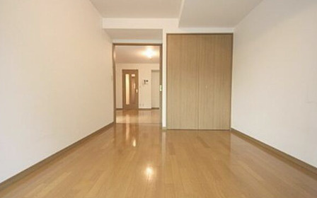 エスパシオ内藤町の洋室|広々したお部屋