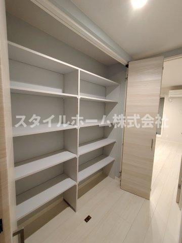 ミュール鴻の収納|同建物内別部屋の写真です。