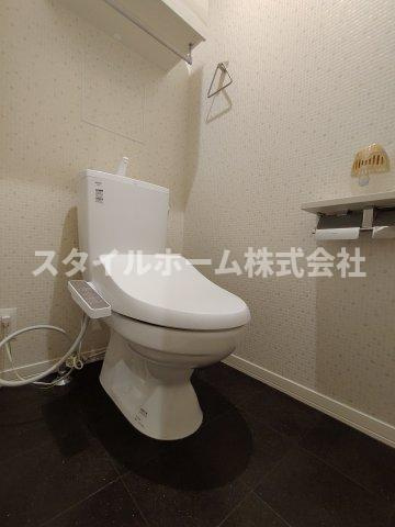 ミュール鴻のトイレ|同建物内別部屋の写真です。
