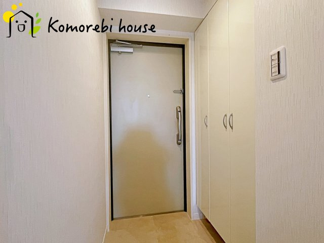 サンクレイドル吹上の玄関