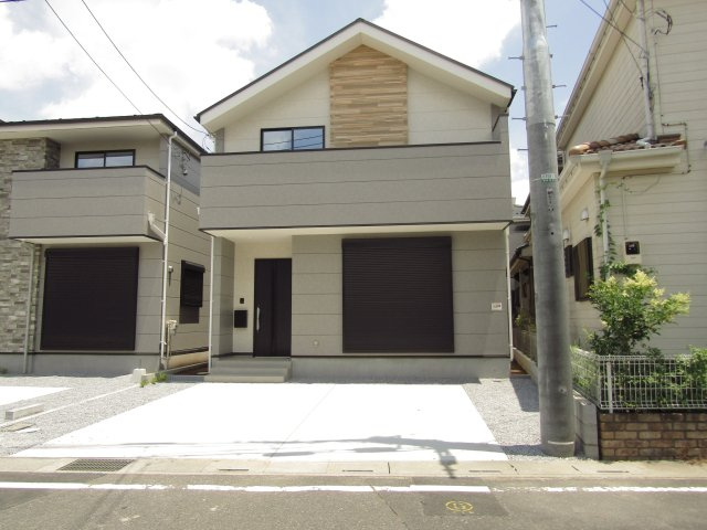 草加市長栄2丁目 新築分譲住宅 全3棟 3号棟の外観