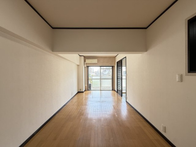 【居間・リビング】 | クローバーハイツ森小路1号棟