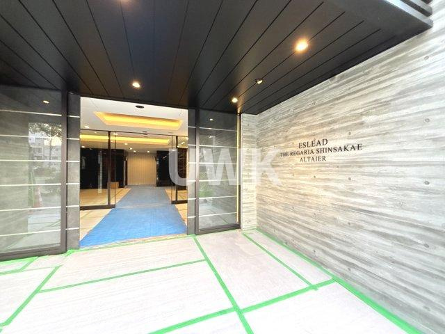 名古屋市中区新栄２丁目の賃貸マンションのエントランス