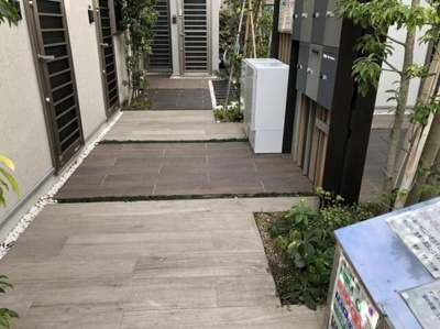 【エントランス】 | ソシガヤテラスＳ