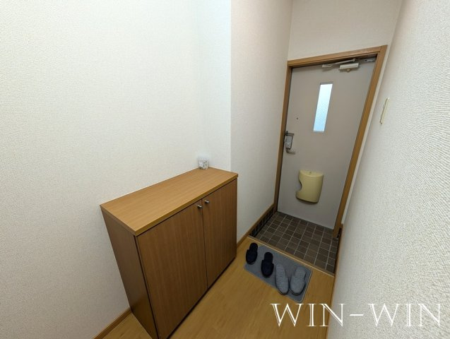 エヴァーグリーン二川の玄関