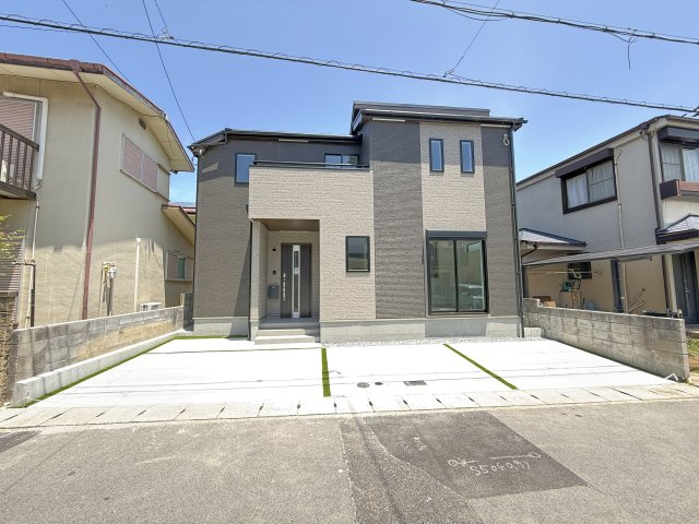 神戸市西区枝吉１丁目新築戸建A号棟の前面道路含む現地写真