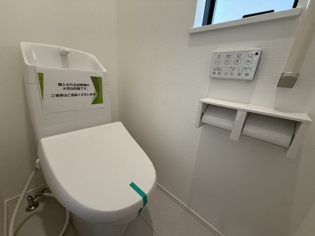 神戸市西区枝吉１丁目新築戸建A号棟のトイレ