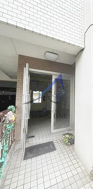 マンションオリエンタルのエントランス|エントランスです。