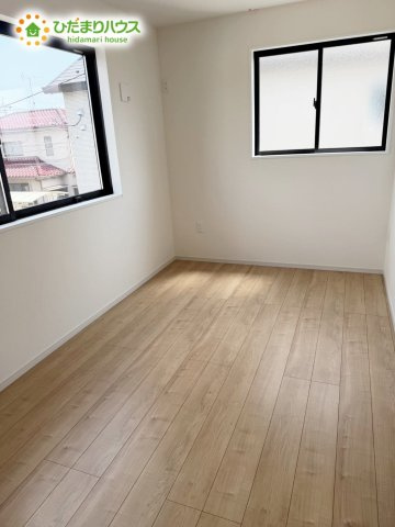 流山市立東深井22期　新築戸建　1号棟の洋室|窓が多く、明るい空間を演出してくれます(*^^*)					
