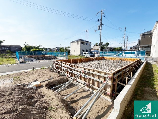 加古川市尾上町　第12期　新築一戸建ての外観|周辺は落ち着いた街並みの住宅地！子育てがしやすい住環境です！まだ未完成ですが、現地でしかわからない事もございます。是非一度ご覧ください。

