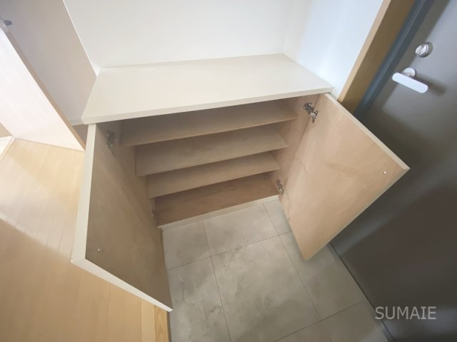 すずらん館の収納|シューズボックス付き！