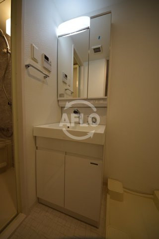 S-RESIDENCE阿波座WESTの独立洗面台|S-RESIDENCE阿波座WEST　独立洗面化粧台