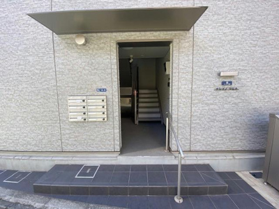 【エントランス】 | クレイノリヒト |  