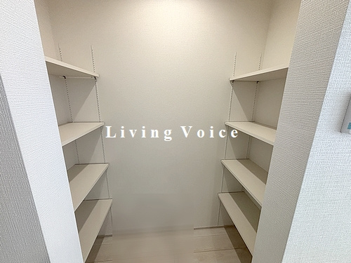 【収納】 | 【仲介手数料０円】伊勢原市高森台3丁目第2　新築一戸建て　1号棟　全2棟 | パントリー　伊勢原市高森台3丁目第2　新築一戸建て　全2棟