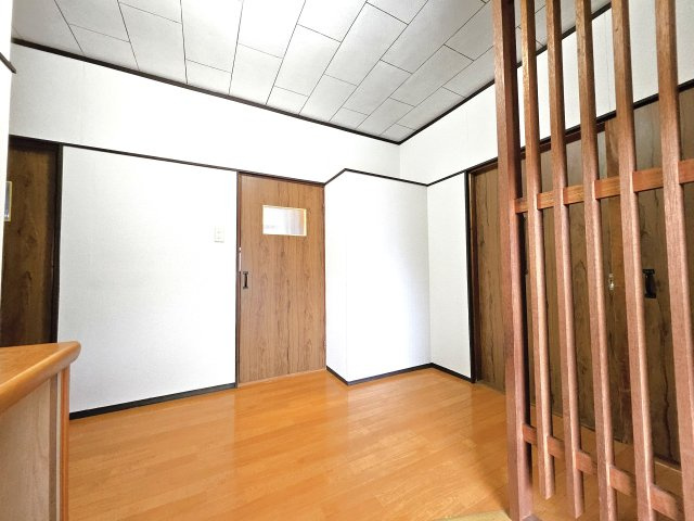 歴木ツカサ戸建の内装