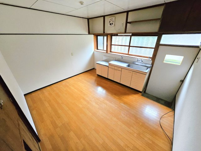 歴木ツカサ戸建のキッチン