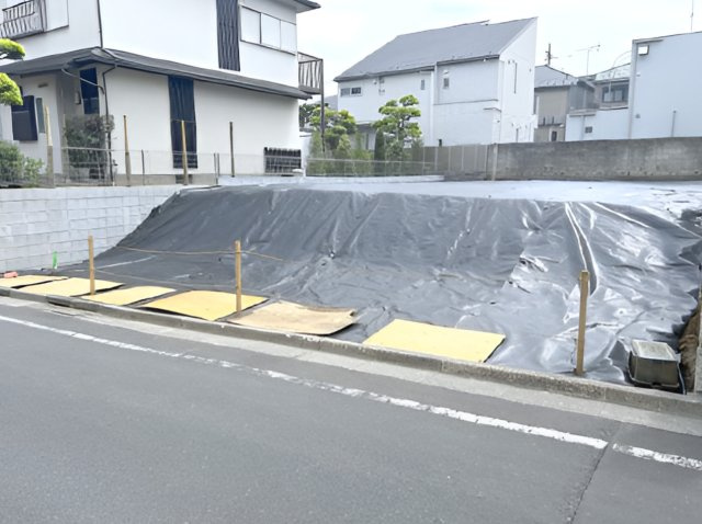 練馬区富士見台3丁目　整形地×建築条件なし　全2区画