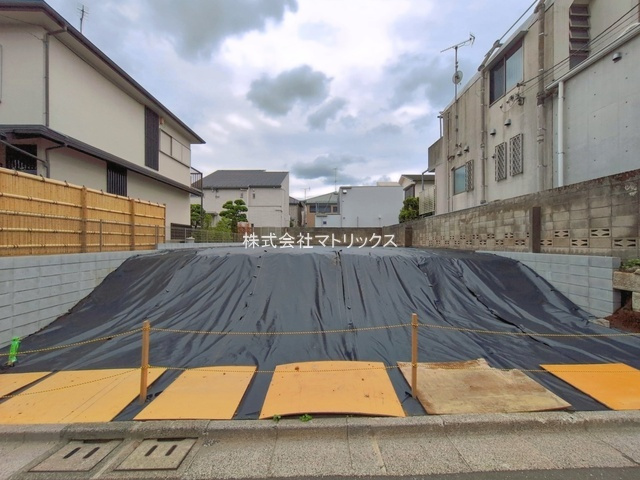 練馬区富士見台3丁目　整形地×建築条件なし　全2区画