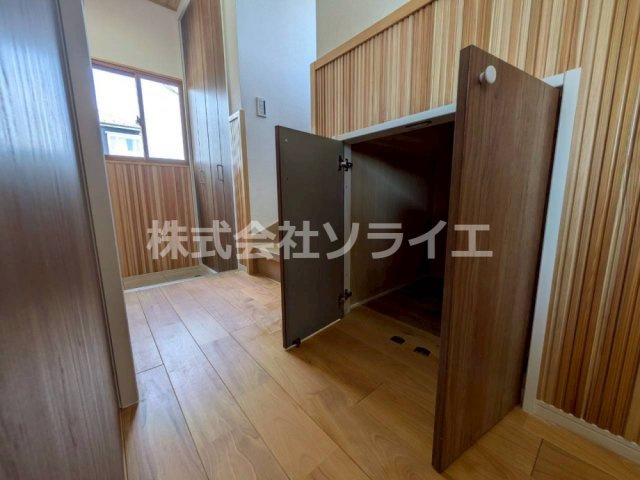 狭山市堀兼　中古ガレージハウスの収納