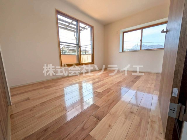狭山市堀兼　中古ガレージハウスの洋室