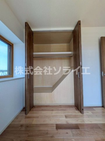 狭山市堀兼　中古ガレージハウスの収納