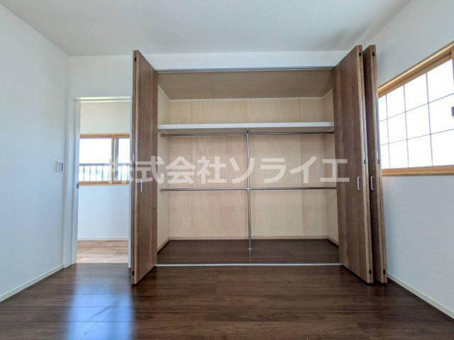 狭山市堀兼　中古ガレージハウスの収納