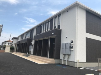 【エントランス】 | オープンヒル | 外観写真（昼）