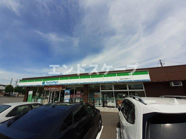 ブローテの周辺|ファミリーマート日野屋伊茂呂店まで350m
高崎、前橋のお部屋探しはエンドスケープまで！お客様の理想お聞かせ下さい♪