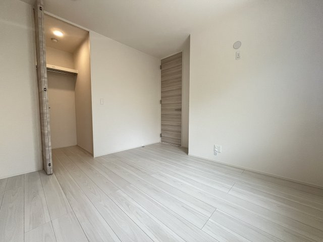 【洋室】 | Ｃｏｃｏｏｎｉａ | 個人の部屋や寝室として使える洋室です