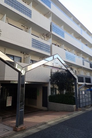 日神パレステージ本駒込の外観