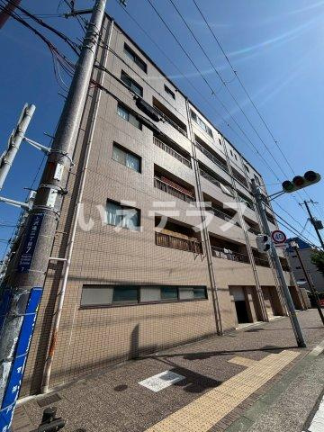 NOBSUN湊川公園の外観