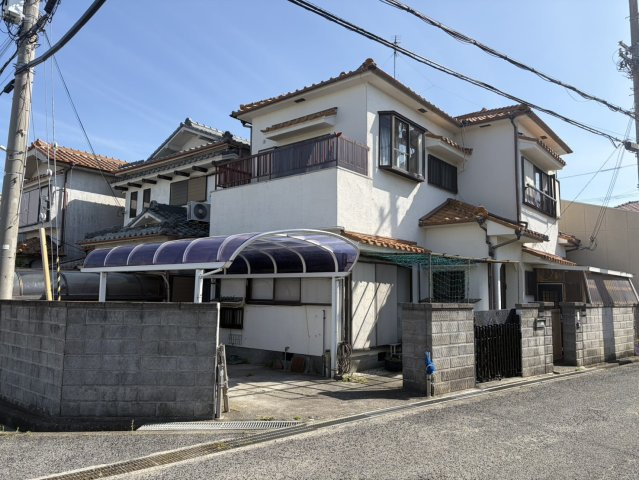 泉南市新家　中古一戸建て