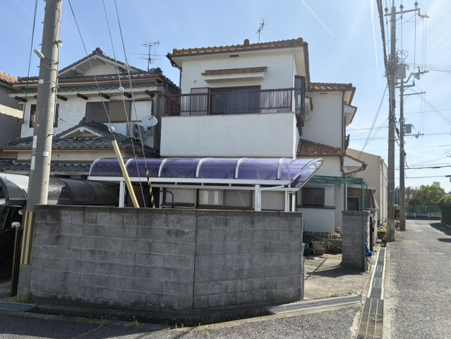泉南市新家　中古一戸建ての外観
