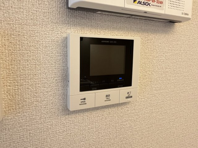 【セキュリティ】 | Ｃｏｃｏｏｎｉａ | モニター付きインターホンです