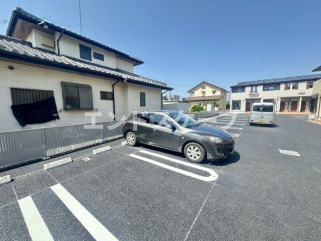 グランテラス　Ⅳの駐車場|高崎、前橋のお部屋探しはエンドスケープまで！お客様の理想お聞かせ下さい♪
