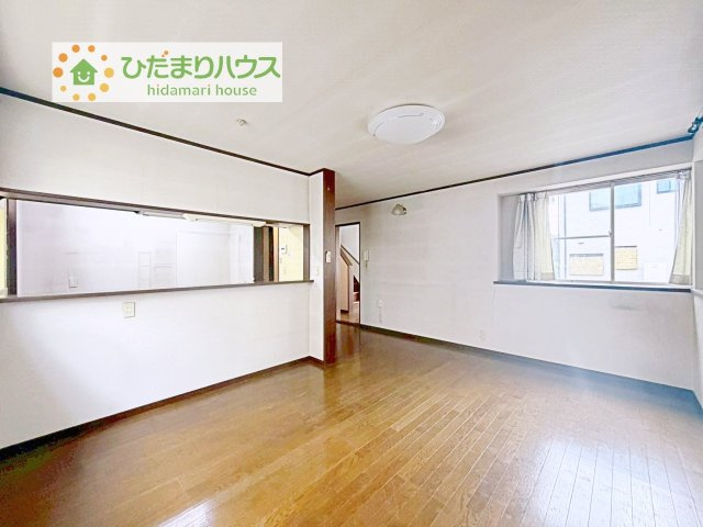 【その他】 | 取手市戸頭　中古戸建 | リビングの窓からはあたたかな日差しが差し込みます(*'▽')