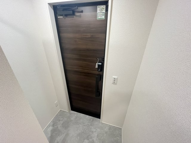 【玄関】 | Ｃｏｃｏｏｎｉａ | 毎日通る玄関はこちらです