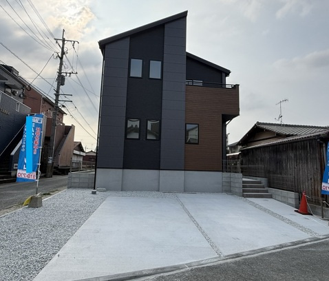 前原北4丁目　新築戸建の外観