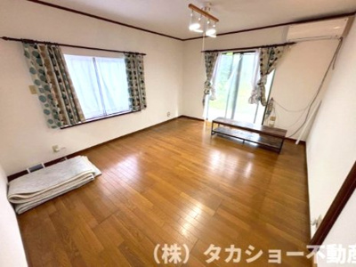 【居間・リビング】 | 市原市久々津　中古戸建