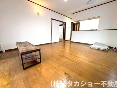 【居間・リビング】 | 市原市久々津　中古戸建