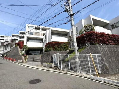 | JR京浜東北線「山手」駅へ徒歩…