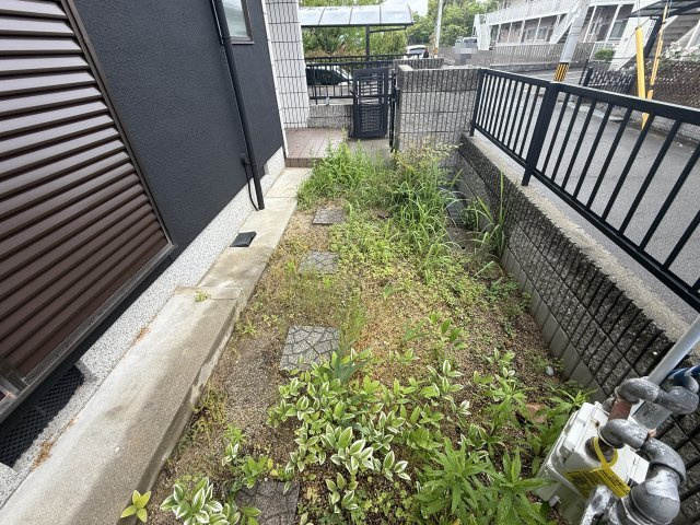 西区宮下２丁目戸建の庭