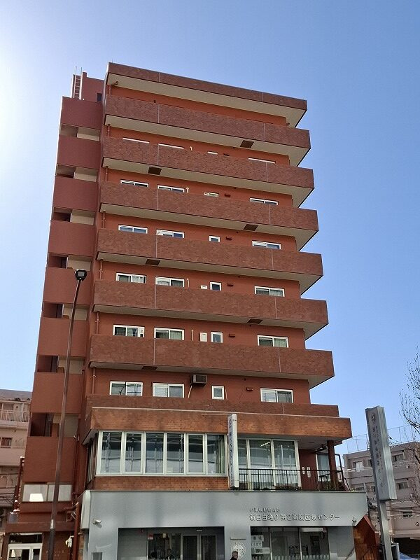 ダイアパレス高田馬場の外観